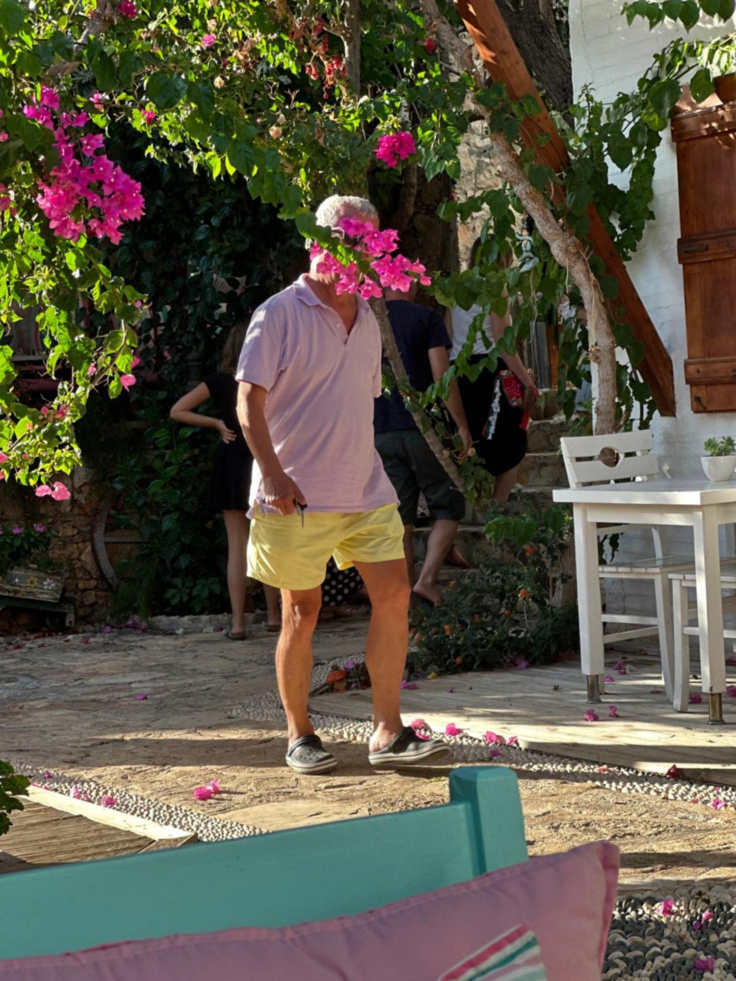 The White House Kalkan Exterior photo