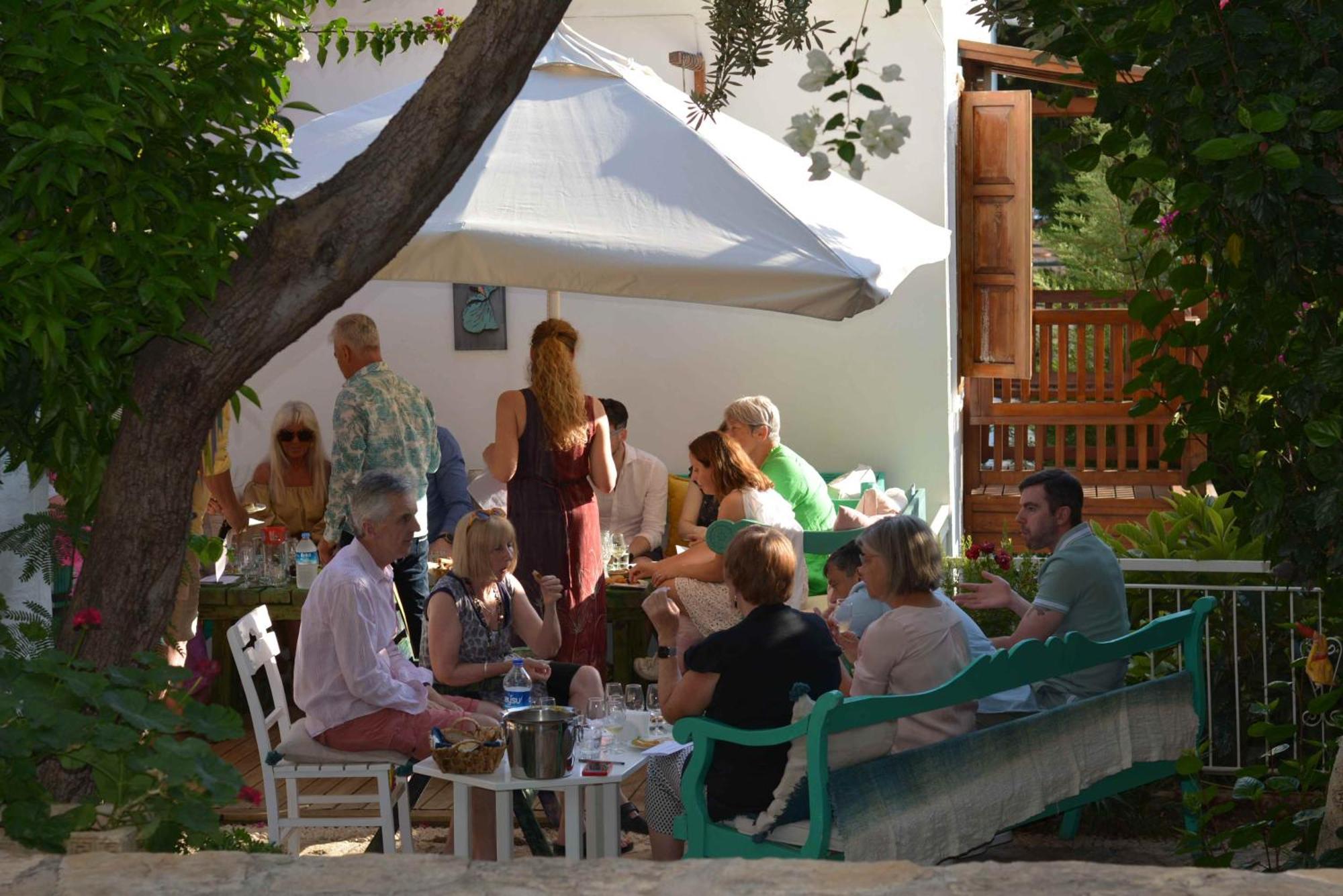 The White House Kalkan Exterior photo