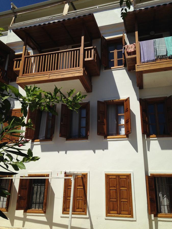 The White House Kalkan Exterior photo